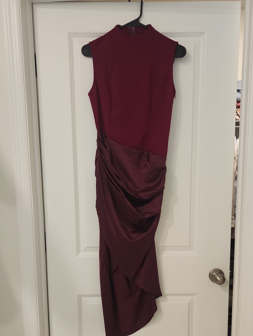 Sleeveless Burgundy Draped Evening Dress